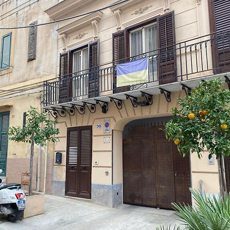 Villa Casa Julia Palermo Esterno foto
